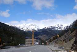 cycles et nature a vallnord pour la dh cup